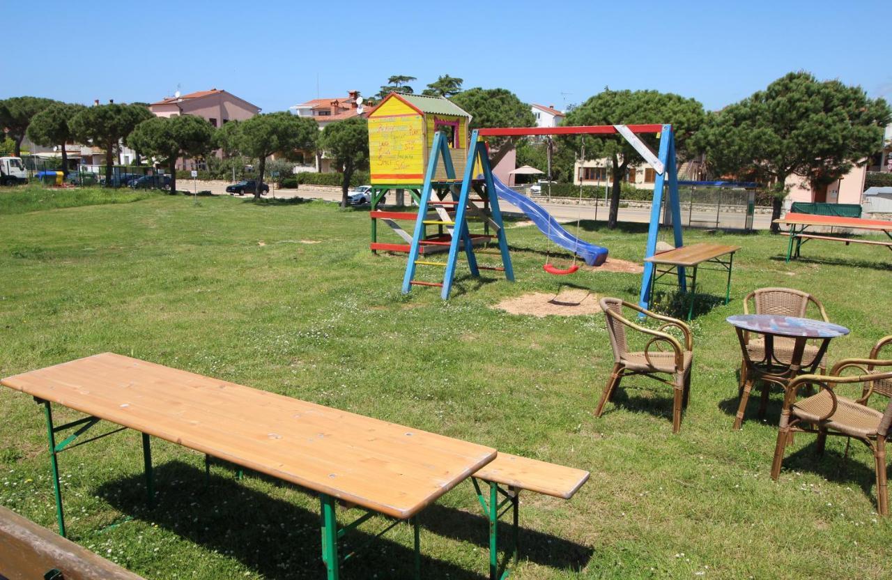 רוביני Linea Mare Apartment מראה חיצוני תמונה