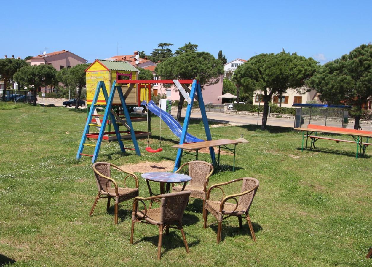 רוביני Linea Mare Apartment מראה חיצוני תמונה