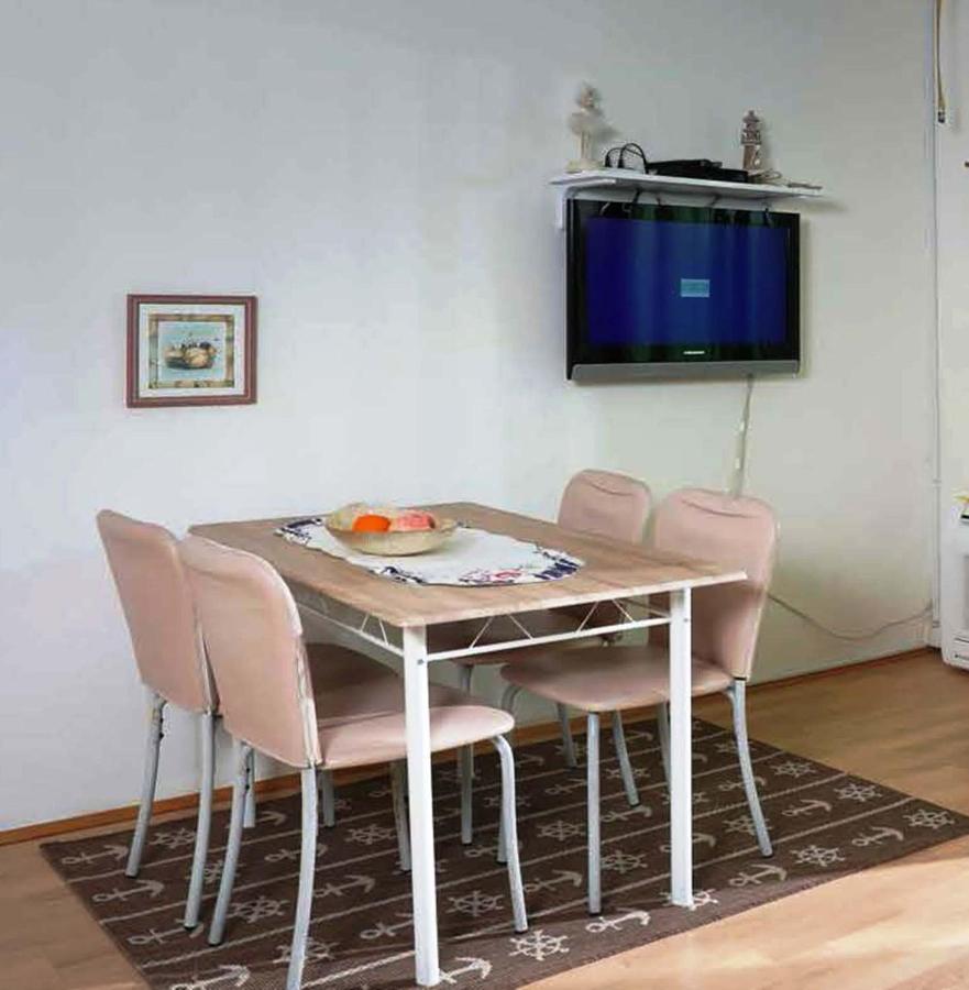 רוביני Linea Mare Apartment מראה חיצוני תמונה