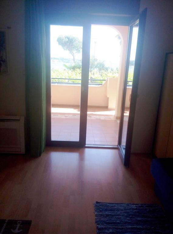 רוביני Linea Mare Apartment מראה חיצוני תמונה